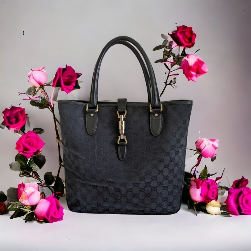 Gucci GG Black Jackie Canvas Piston Shoulder Bag
